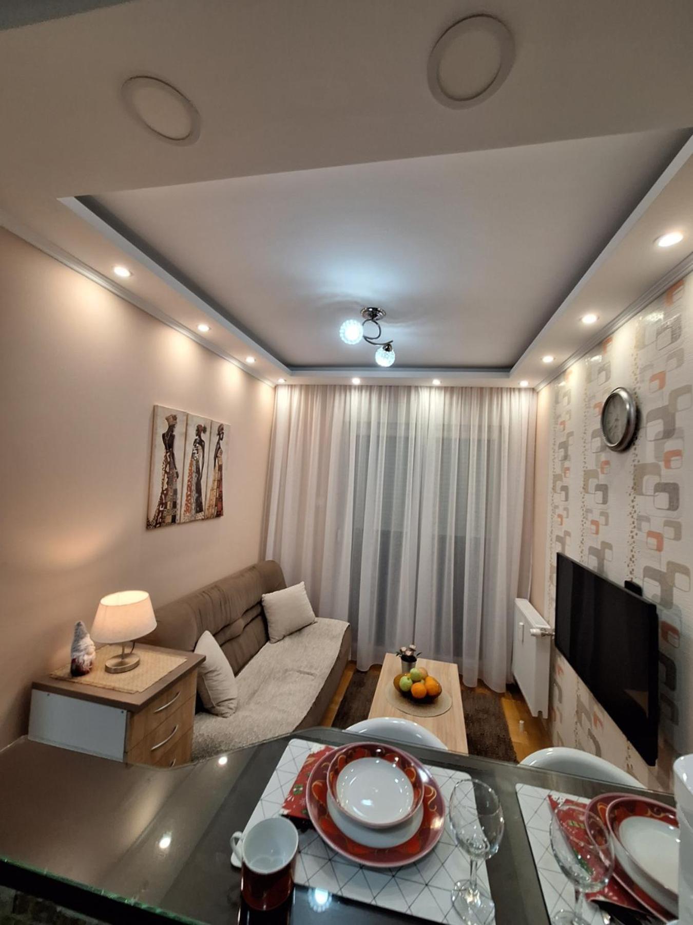 Lux Apartment Sanja 1 Szabadka Kültér fotó