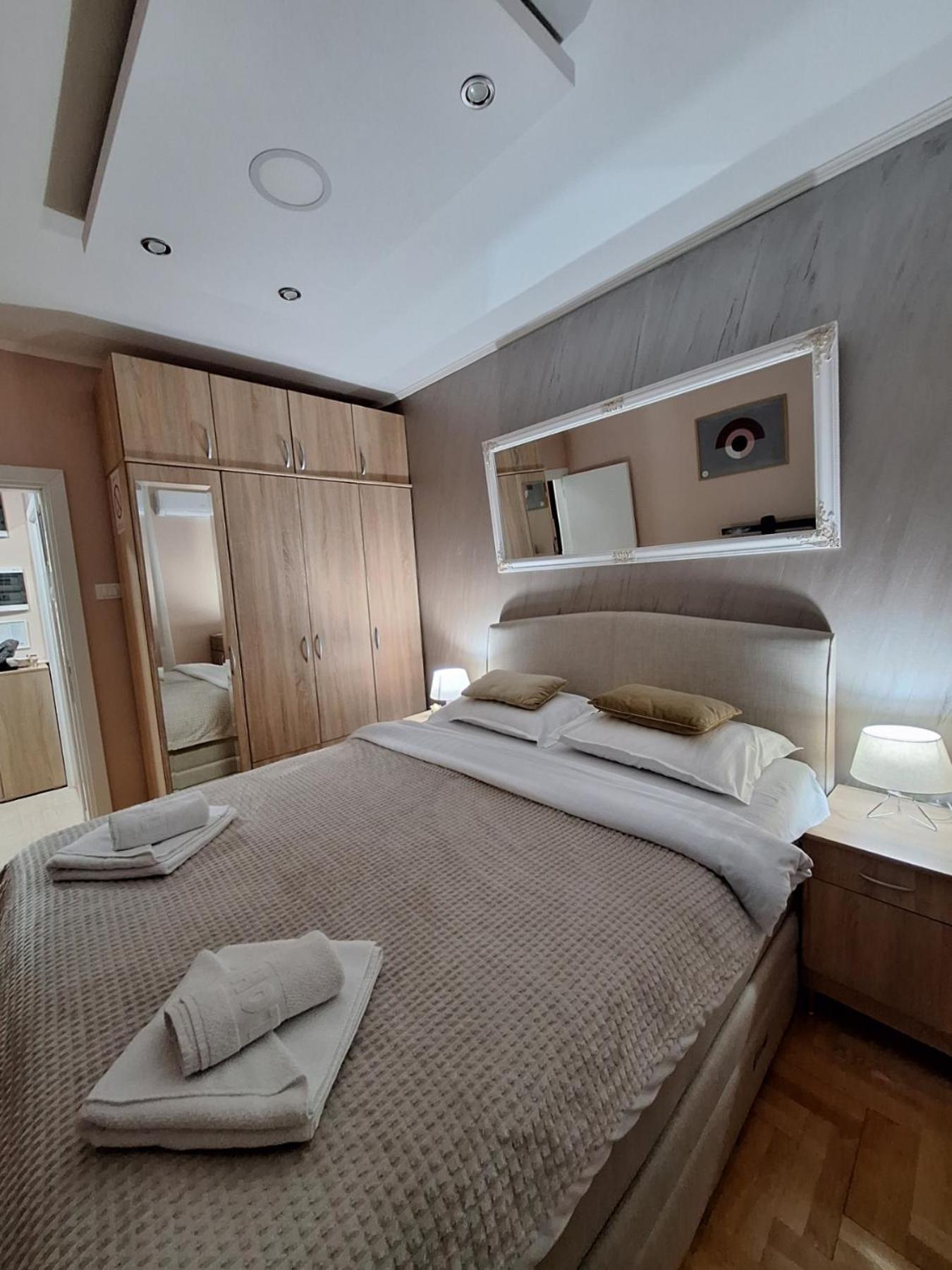 Lux Apartment Sanja 1 Szabadka Kültér fotó