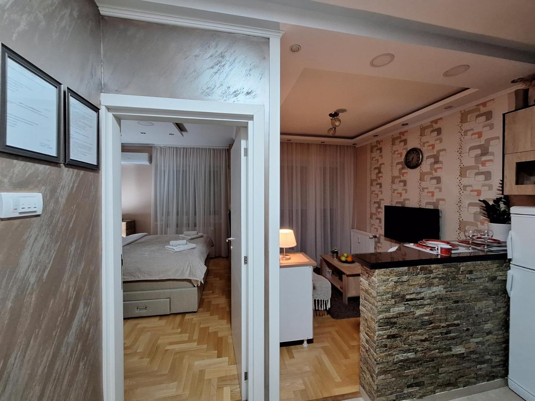 Lux Apartment Sanja 1 Szabadka Kültér fotó