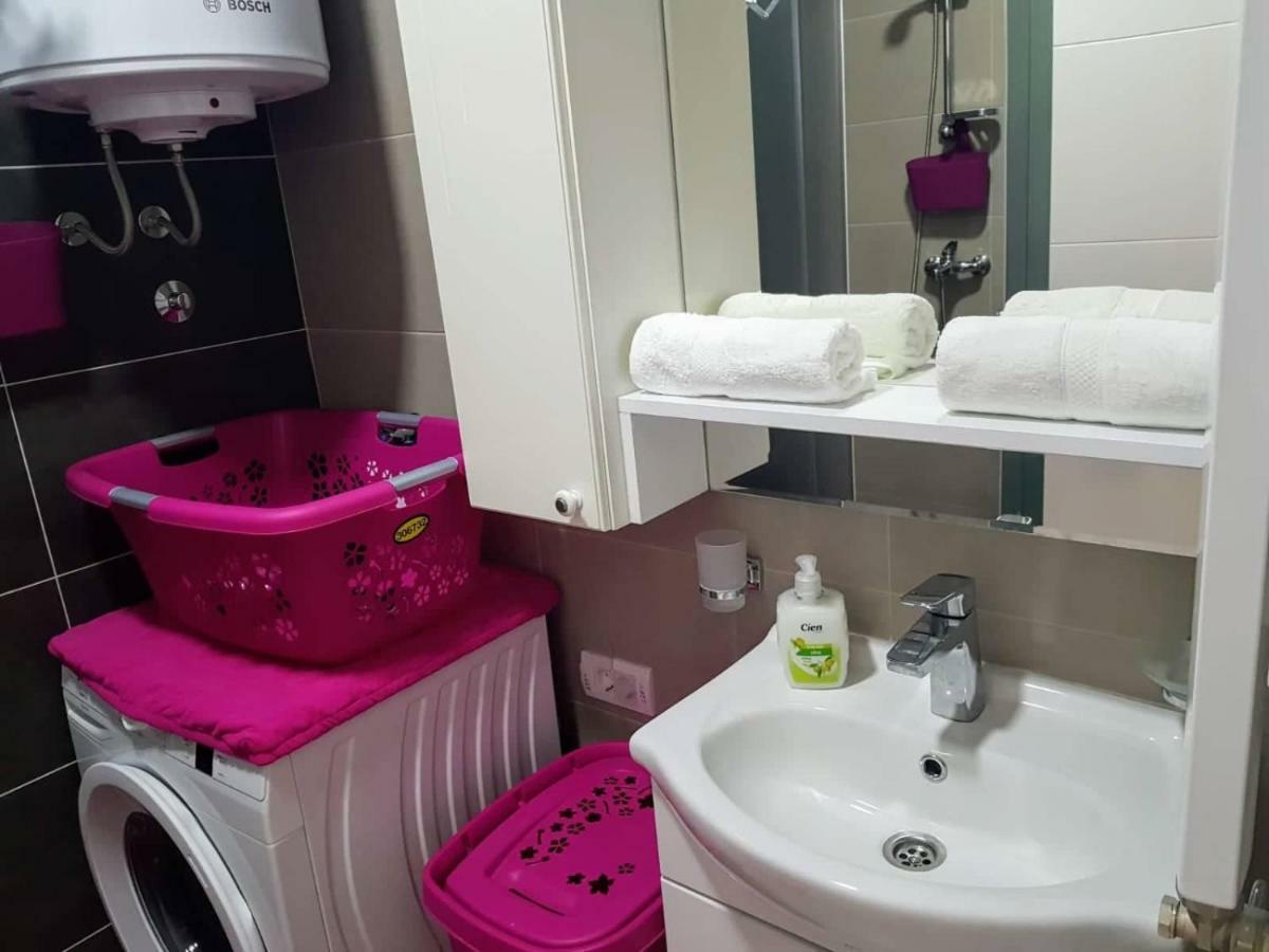 Lux Apartment Sanja 1 Szabadka Kültér fotó