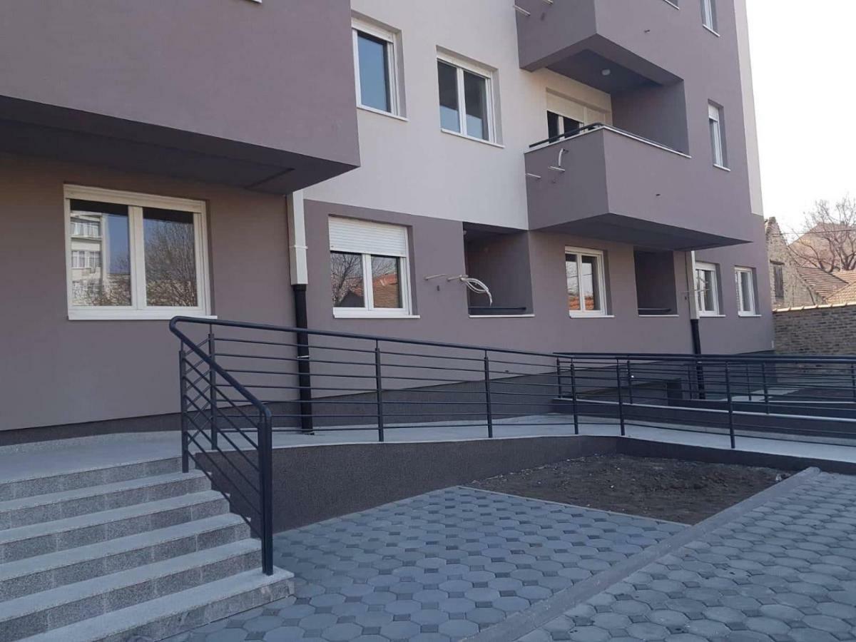 Lux Apartment Sanja 1 Szabadka Kültér fotó
